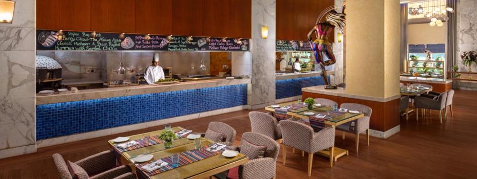 Hotel Jaypee Vasant Continental Neu-Delhi Exterior foto The restaurant